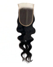 Closure HD 5x5 ondulée brun foncé #1B Raw Hair 100% naturel. Dentelle invisible, ondulations naturelles, polyvalence optimale. Durée 3-5 ans. France.